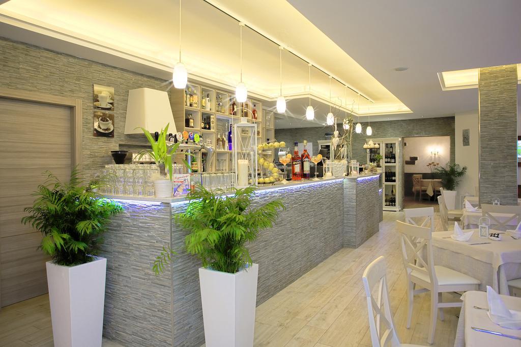 Aparthotel Delle Rose 3*