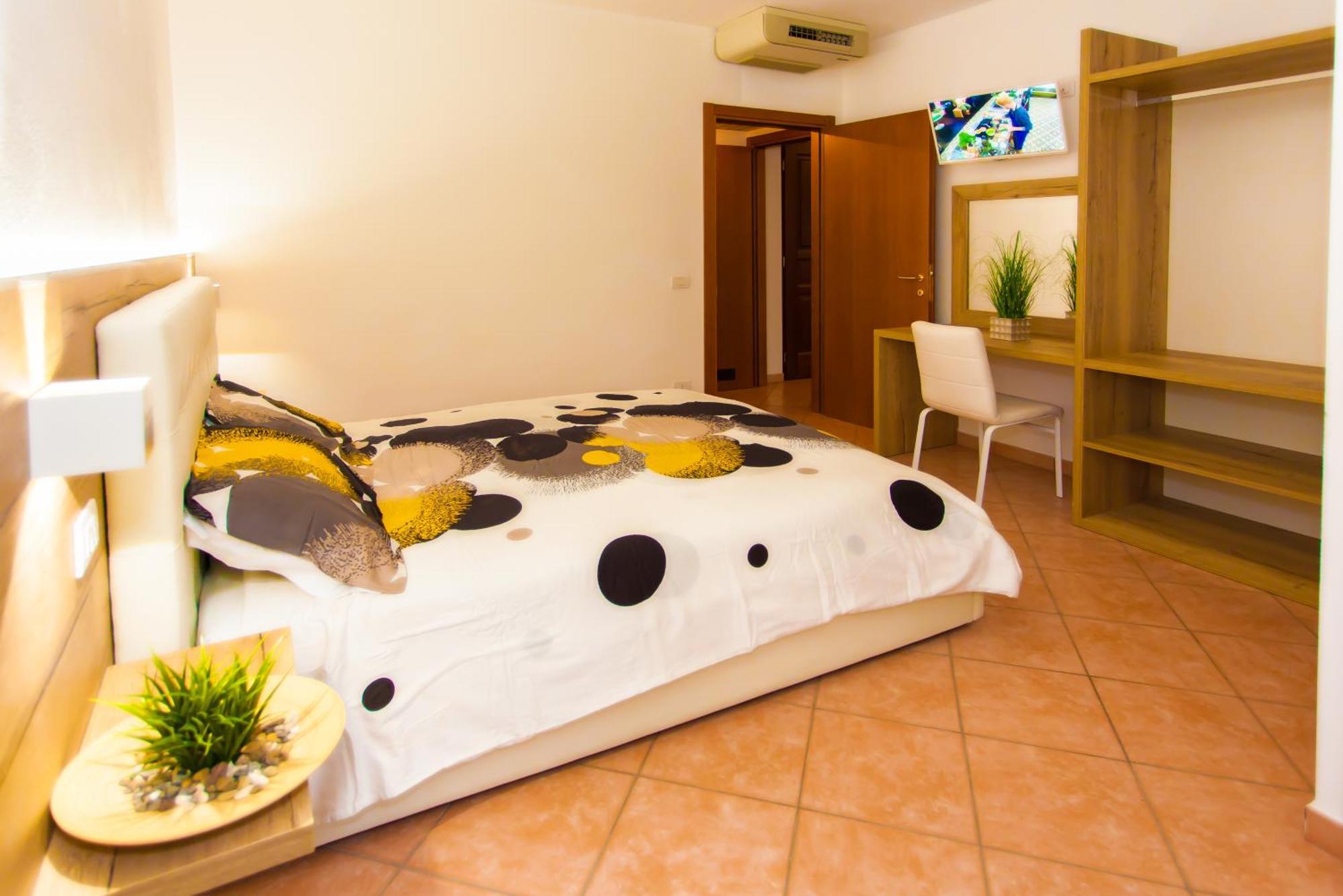 Delle Rose Aparthotel Tremosine