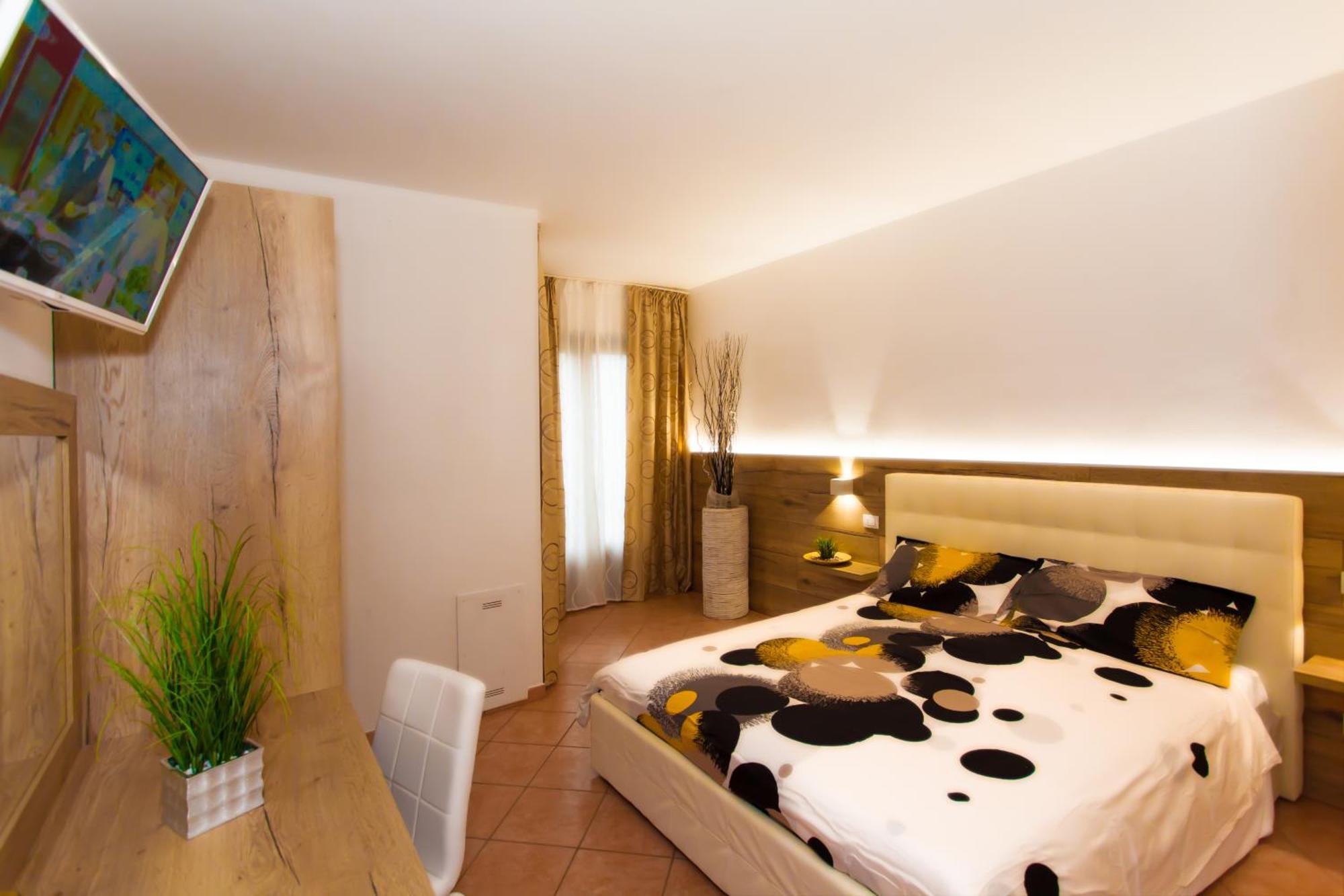 Delle Rose 3* Tremosine