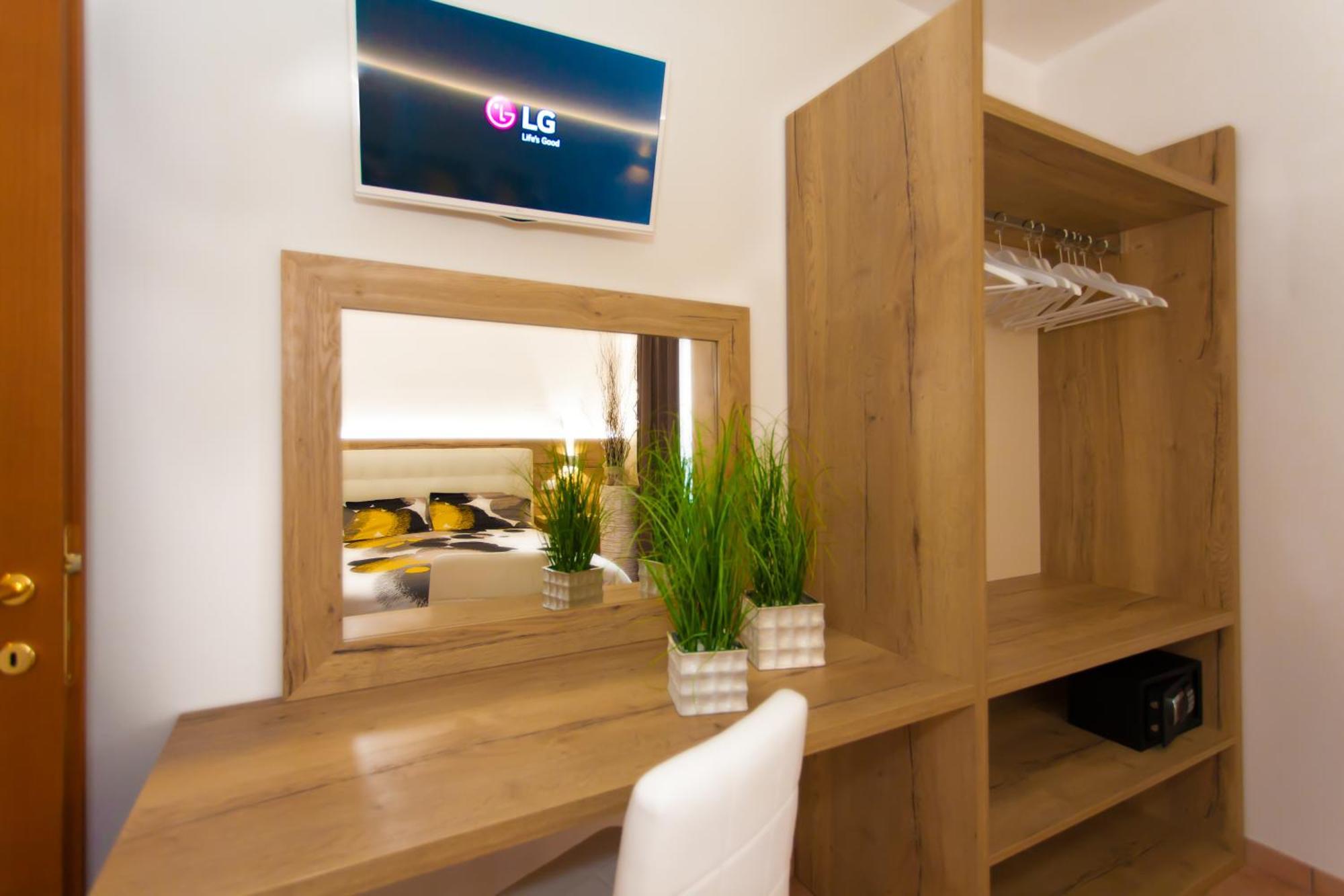 Delle Rose Aparthotel Tremosine