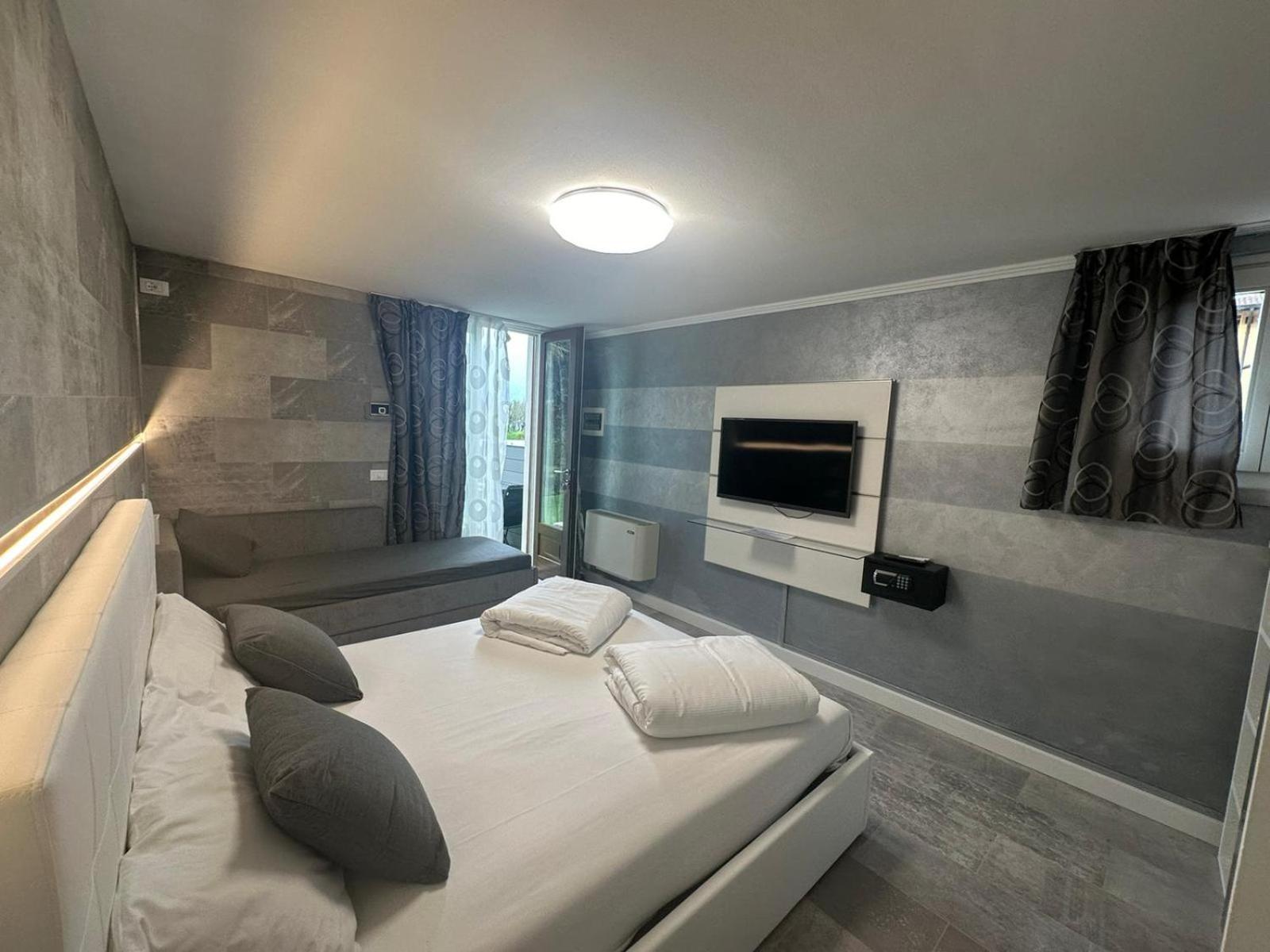 Delle Rose Aparthotel